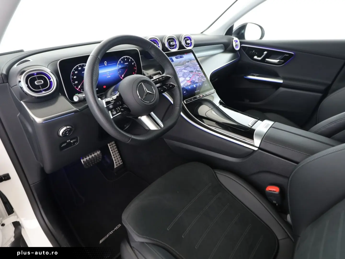 MERCEDES-BENZ GLC 300 4M Coupé AMG PLUS NIGHT AHK PANO