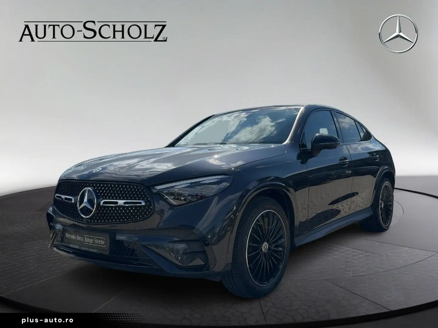 MERCEDES-BENZ GLC 300 4M Coupé PLUS NIGHT AHK PANO