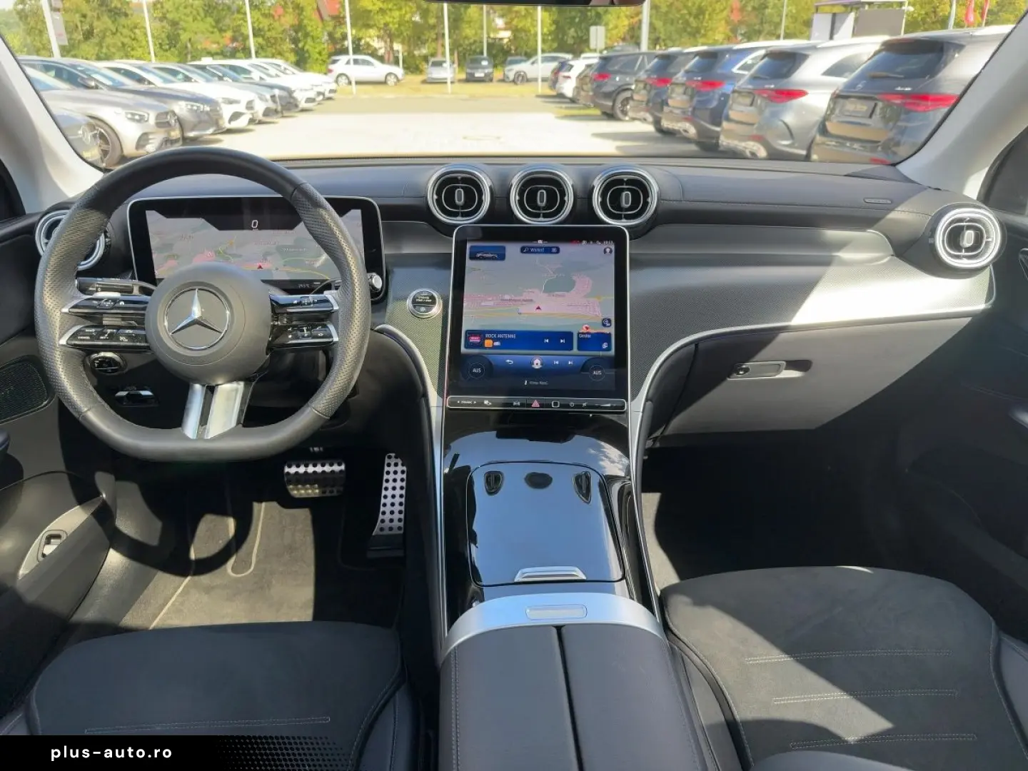 MERCEDES-BENZ GLC 300 4M Coupé PLUS NIGHT AHK PANO