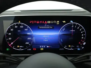 MERCEDES-BENZ GLC 300 e 4M Coupé  AMG Plus Pano Sitzklima