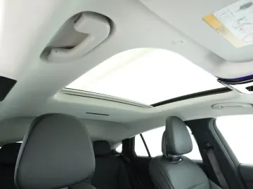MERCEDES-BENZ GLC 300 e 4M Coupé  AMG Plus Pano Sitzklima