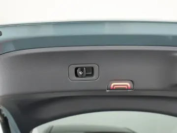MERCEDES-BENZ GLC 300 e 4M Coupé  AMG Plus Pano Sitzklima