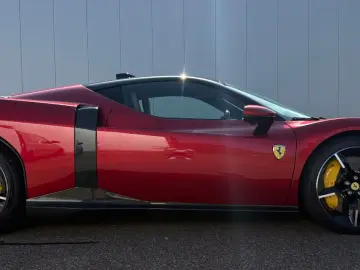 Ferrari 849 Testarossa Full-Carbon Racing