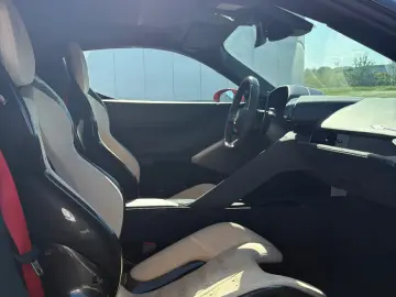 Ferrari 849 Testarossa Full-Carbon Racing