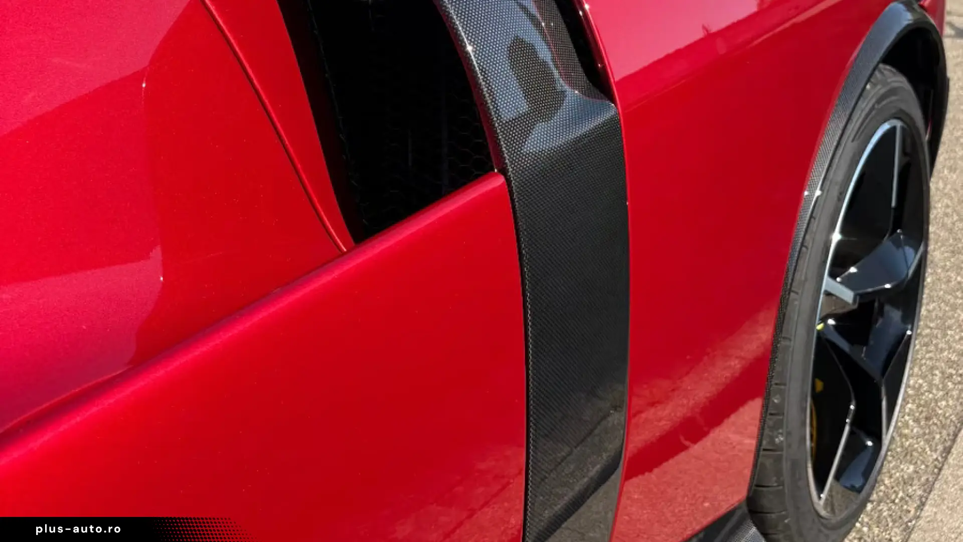 Ferrari 849 Testarossa Full-Carbon Racing
