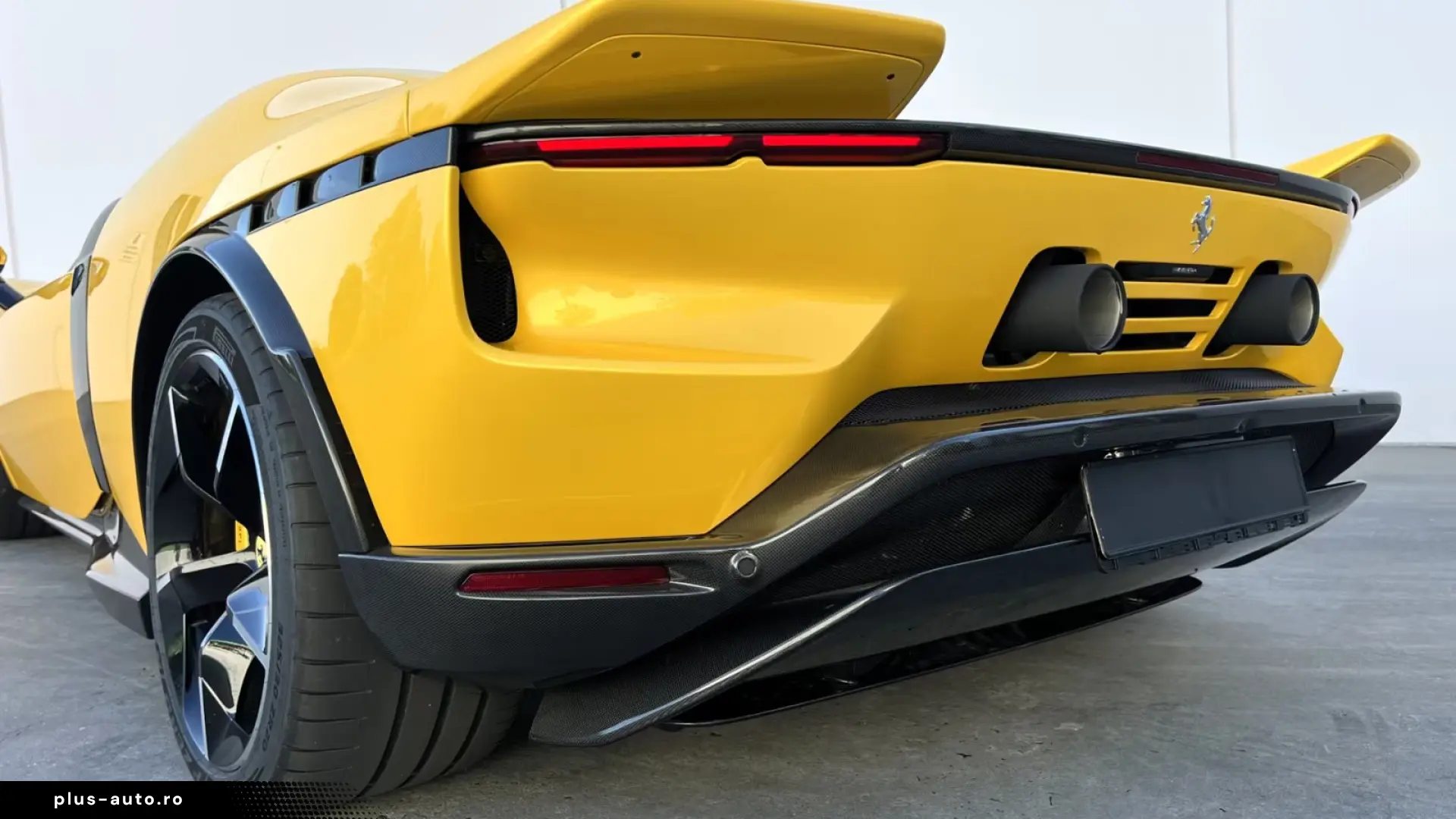Ferrari 849 Testarossa  Special Color Carbon Ext Int.