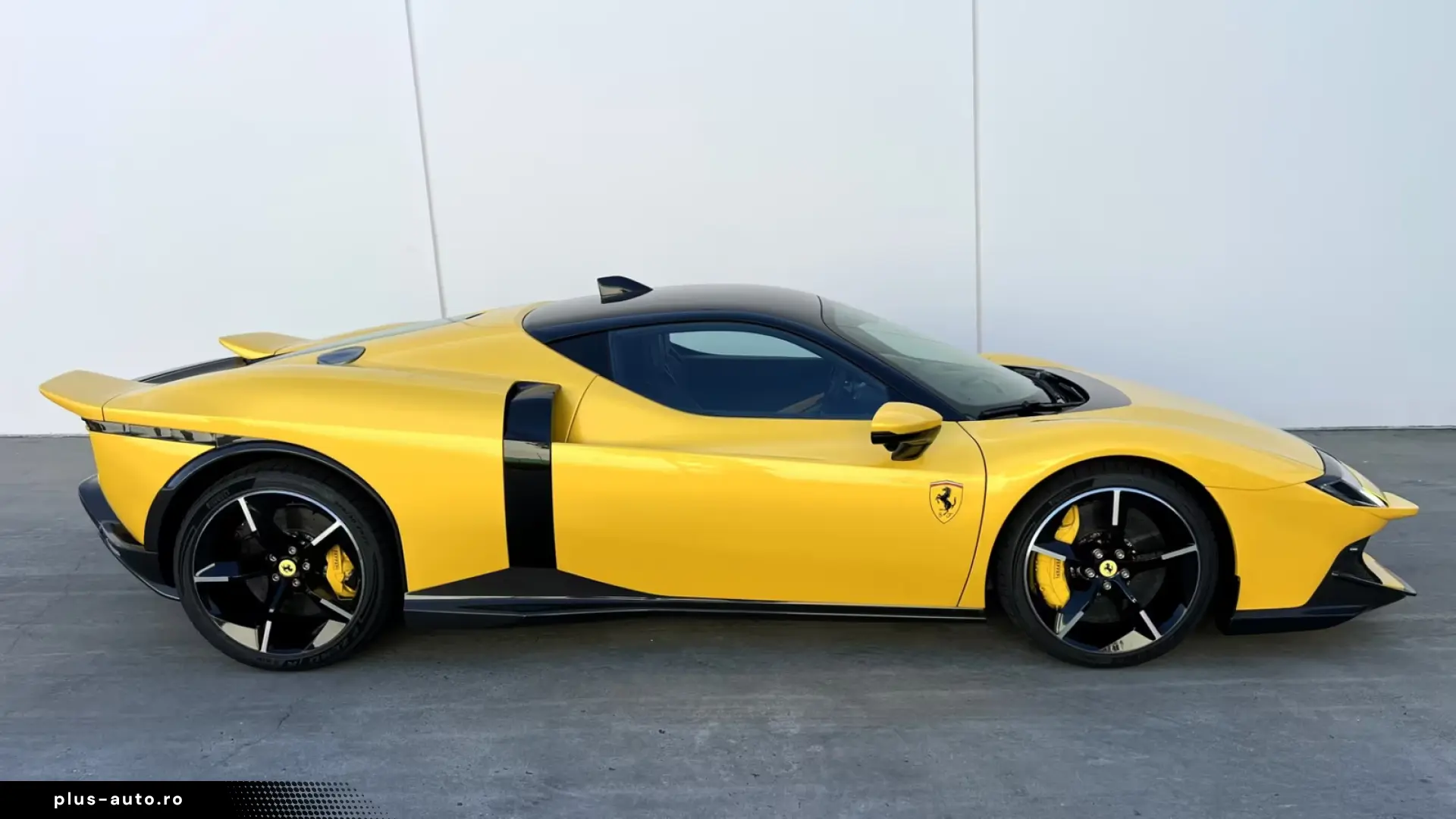 Ferrari 849 Testarossa  Special Color Carbon Ext Int.