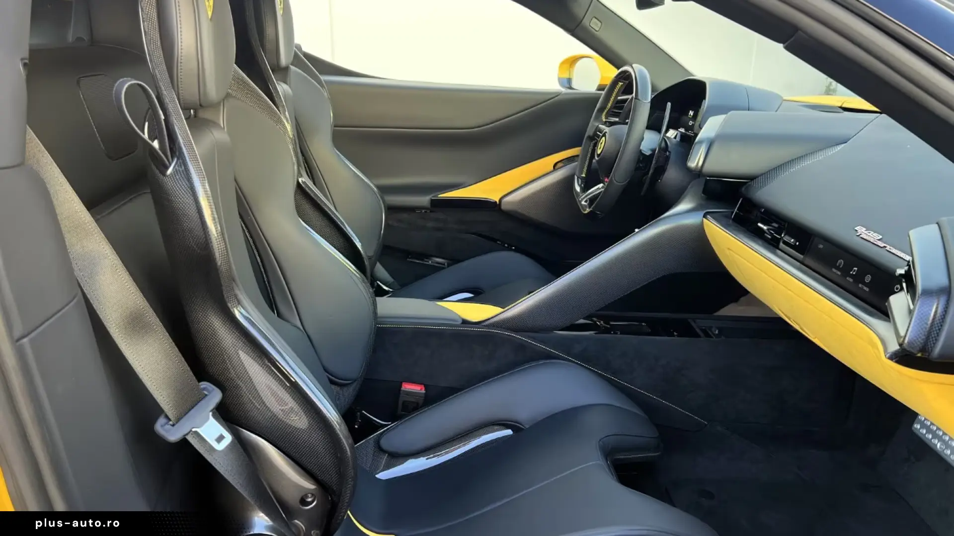 Ferrari 849 Testarossa  Special Color Carbon Ext Int.