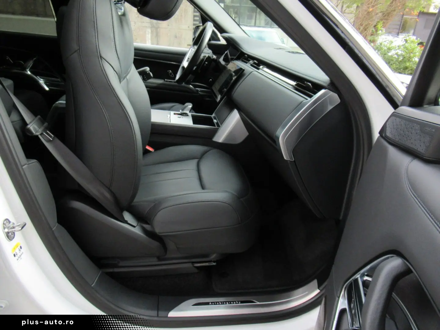 LAND ROVER NEW P460e AUTOBIOGRAPHY BLACK SV BESPOKE eAHK 22