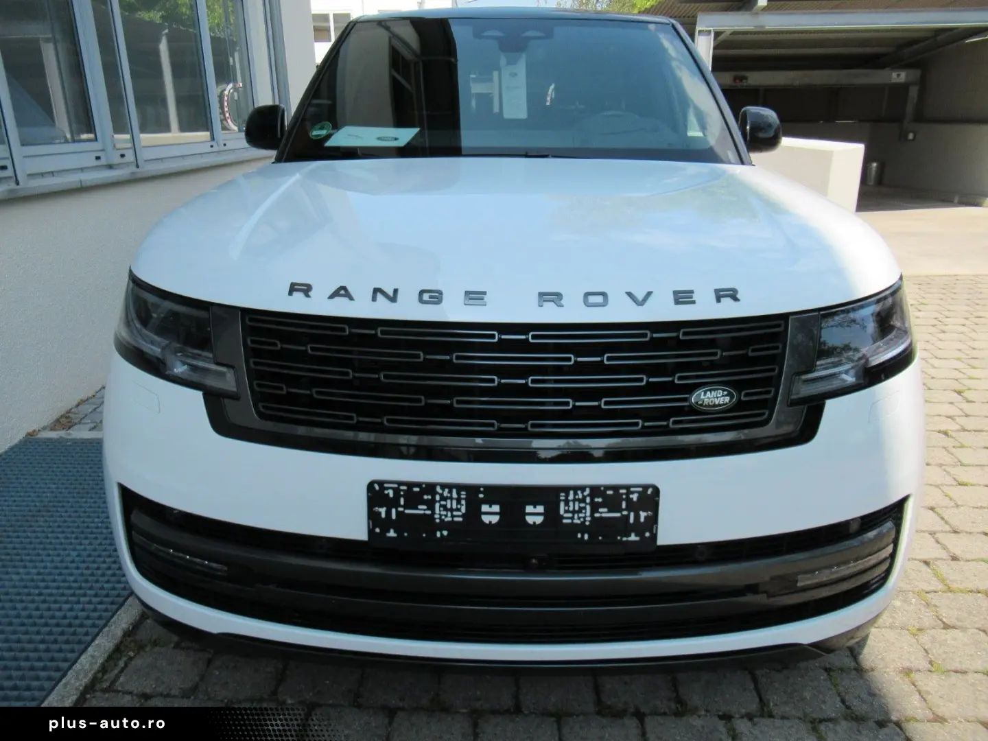 LAND ROVER NEW P460e AUTOBIOGRAPHY BLACK SV BESPOKE eAHK 22