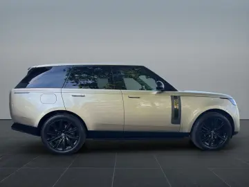 LAND ROVER Range Rover P550e SV AHK Komfort Pack