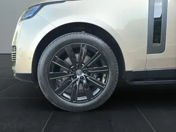 LAND ROVER Range Rover P550e SV AHK Komfort Pack