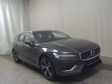 VOLVO V60 T6 AWD Inscription Leder Navi LED