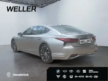 LEXUS LS 500 h Executive Line  Matrix Luftfeder 360 HU