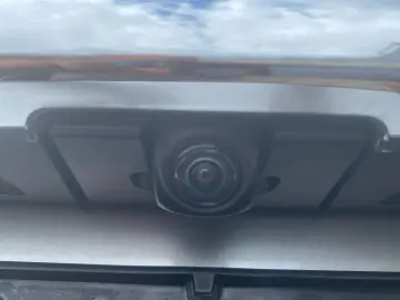 LEXUS LS 500 h Executive Line  Matrix Luftfeder 360 HU