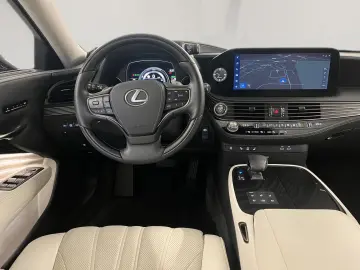 LEXUS LS 500h Luxury 4X4 KlimaA LM SoundSys AUT