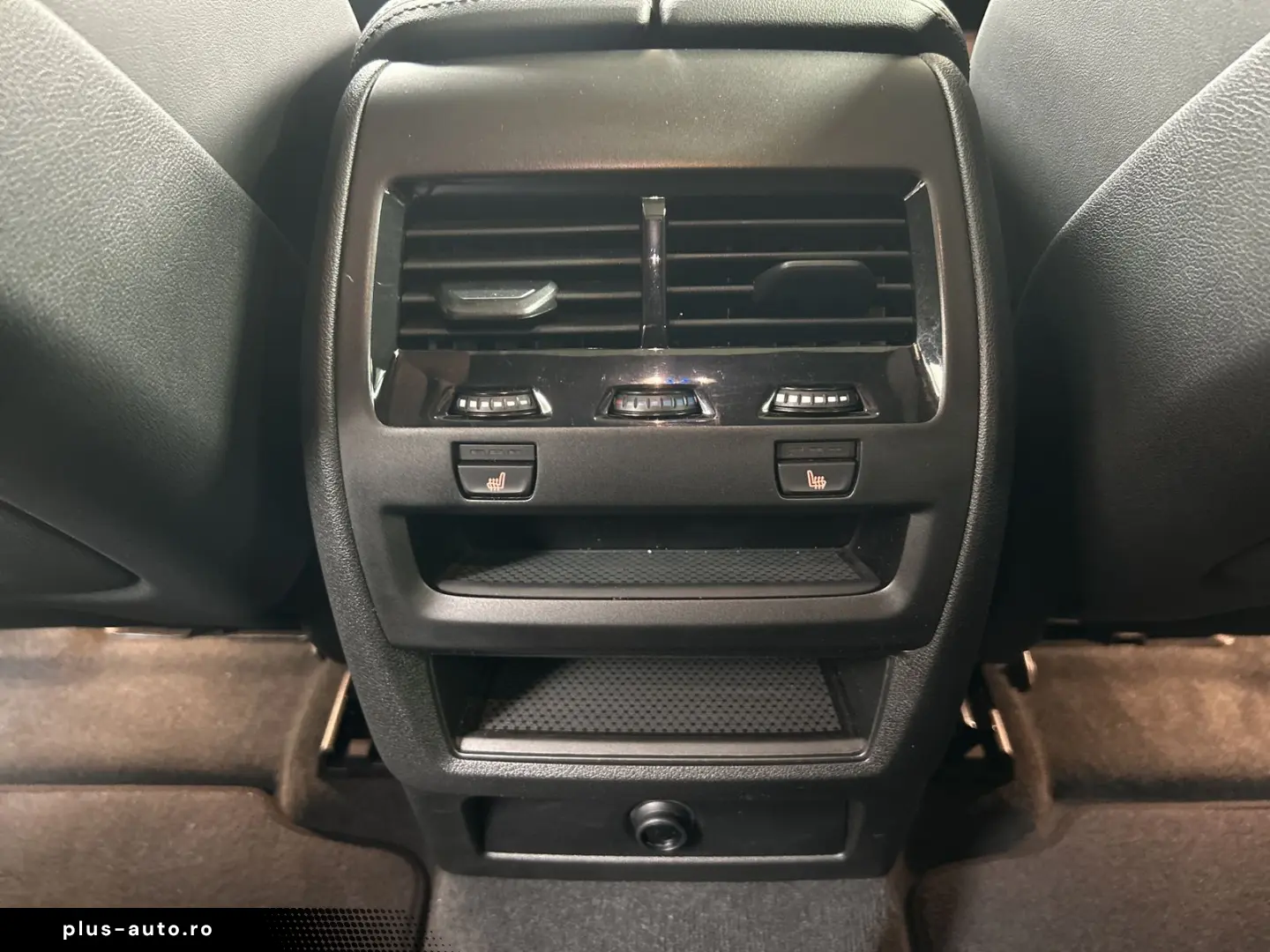 BMW X6 xDrive40i M Sport Pro AHK Pano DAProf.