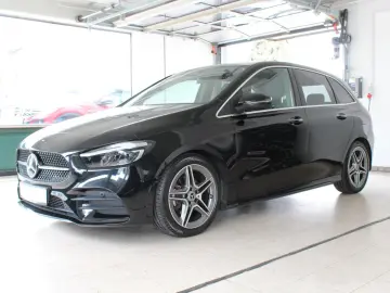 MERCEDES-BENZ B 200 AMG Line LED Navi Rückfahrkamera
