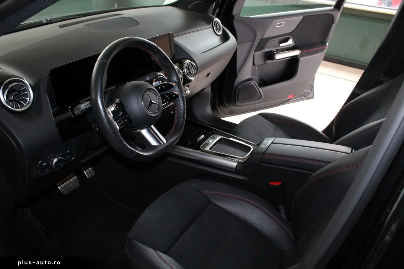 MERCEDES-BENZ B 200 AMG Line LED Navi Rückfahrkamera