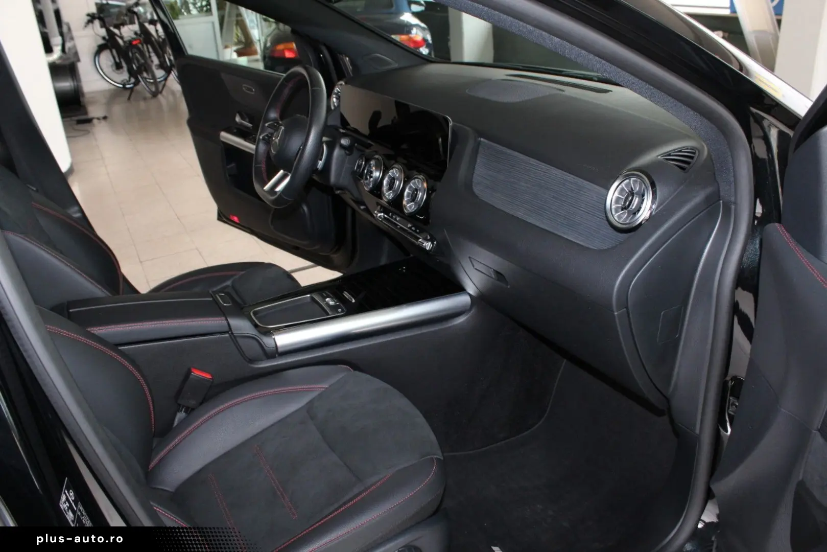 MERCEDES-BENZ B 200 AMG Line LED Navi Rückfahrkamera
