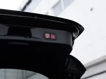 MERCEDES-BENZ B 220 d AMG-Sport LED Cam Totw Keyl Am…
