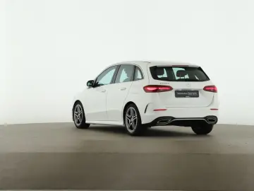 MERCEDES-BENZ B 200 d AMG Kamera LED Navi Park-Ass. …
