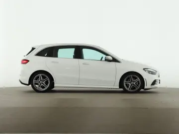 MERCEDES-BENZ B 200 d AMG Kamera LED Navi Park-Ass. …
