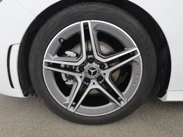 MERCEDES-BENZ B 200 d AMG Kamera LED Navi Park-Ass. …