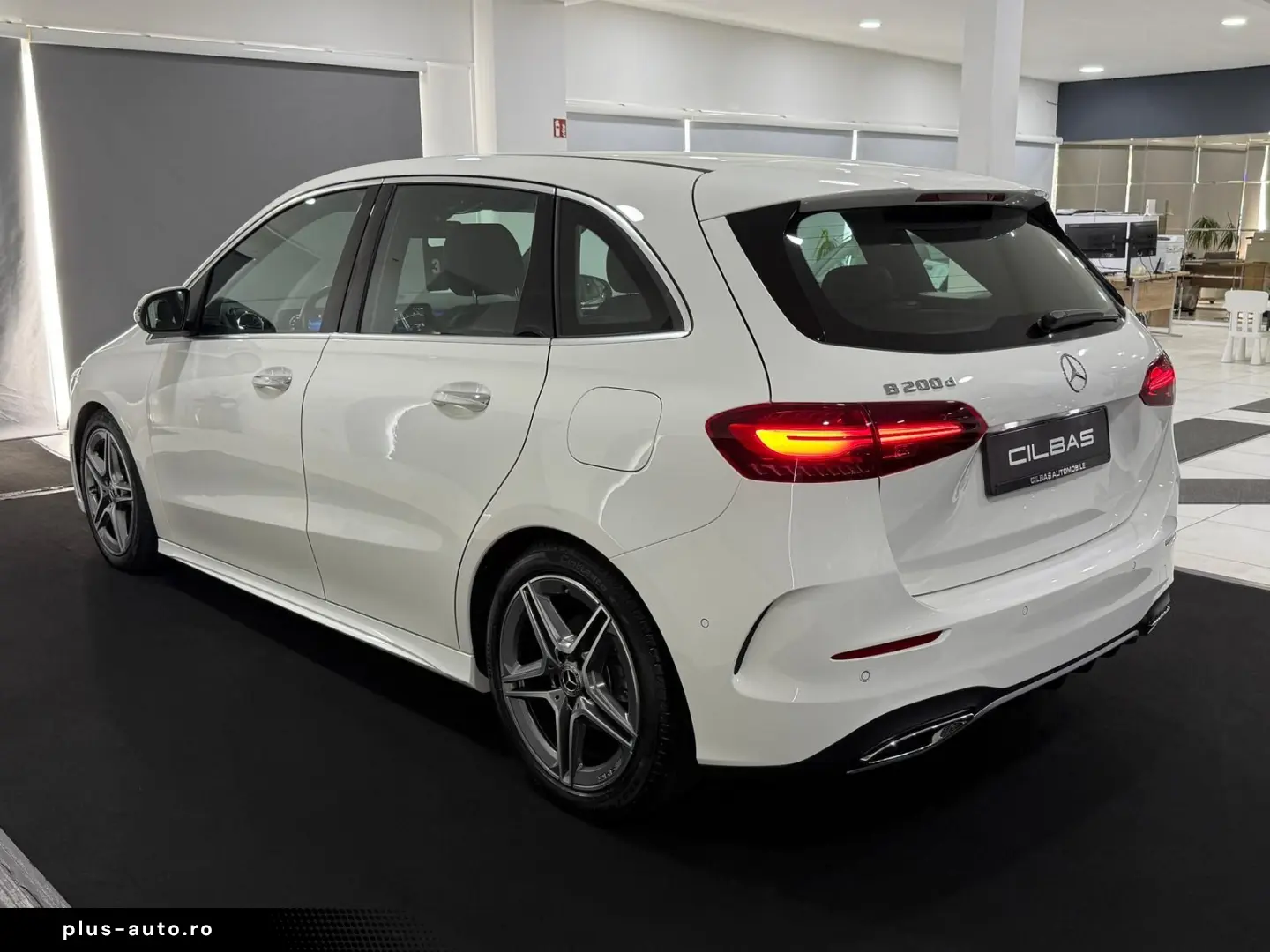 MERCEDES-BENZ B 200 d AMG-Line  KAM AMBIENTE SHZ WIDESCREEN
