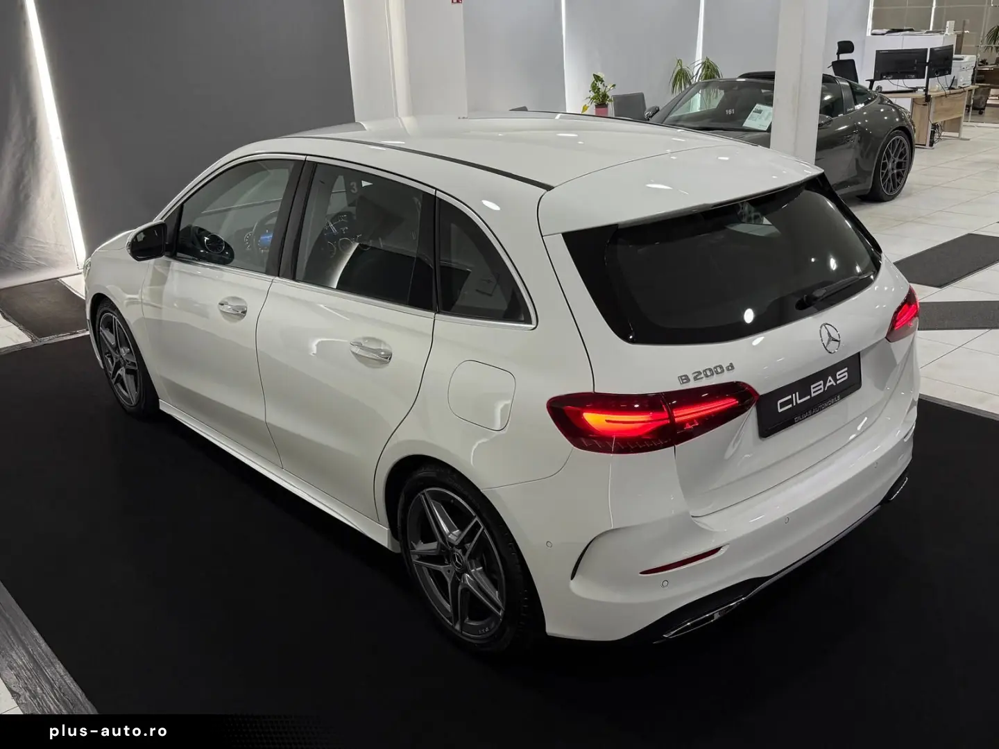 MERCEDES-BENZ B 200 d AMG-Line  KAM AMBIENTE SHZ WIDESCREEN