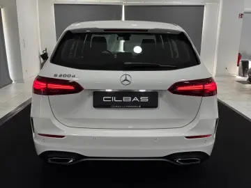 MERCEDES-BENZ B 200 d AMG-Line  KAM AMBIENTE SHZ WIDESCREEN