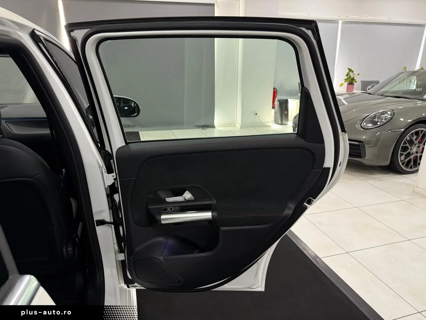 MERCEDES-BENZ B 200 d AMG-Line  KAM AMBIENTE SHZ WIDESCREEN