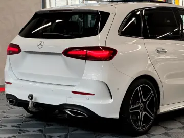 MERCEDES-BENZ B 220d AMG Pano AHK Wide Night StdHeiz Kamera