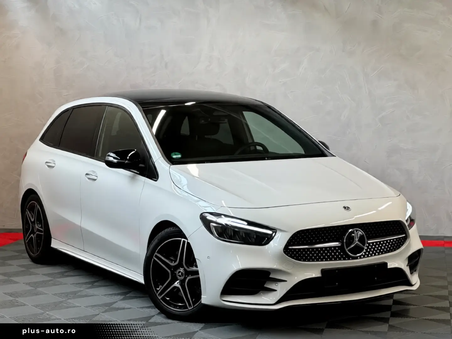 MERCEDES-BENZ B 220d AMG Pano AHK Wide Night StdHeiz Kamera