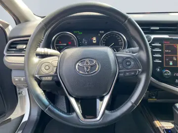 TOYOTA Camry Hybrid Executive  LED RCam Leder Navi SHZ