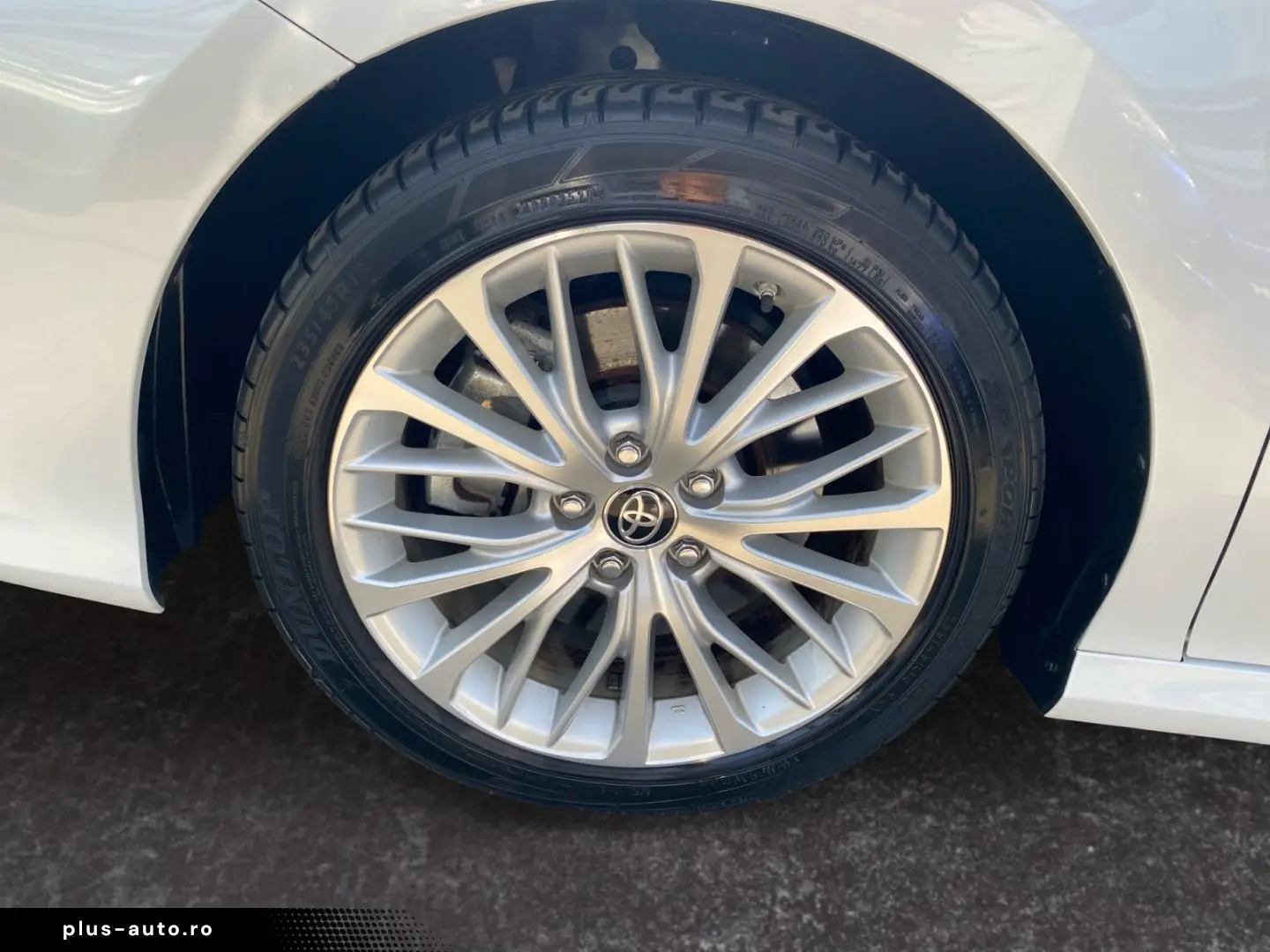 TOYOTA Camry Hybrid Executive  LED RCam Leder Navi SHZ
