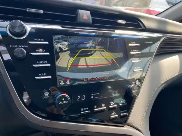 TOYOTA Camry Hybrid Executive  LED RCam Leder Navi SHZ