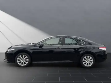 TOYOTA Camry HYBRID NAVI 15 JAHRE GARANTIE