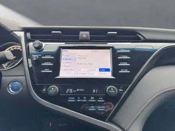 TOYOTA Camry HYBRID NAVI 15 JAHRE GARANTIE
