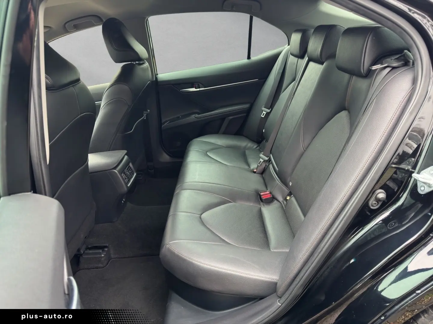 TOYOTA Camry HYBRID NAVI 15 JAHRE GARANTIE