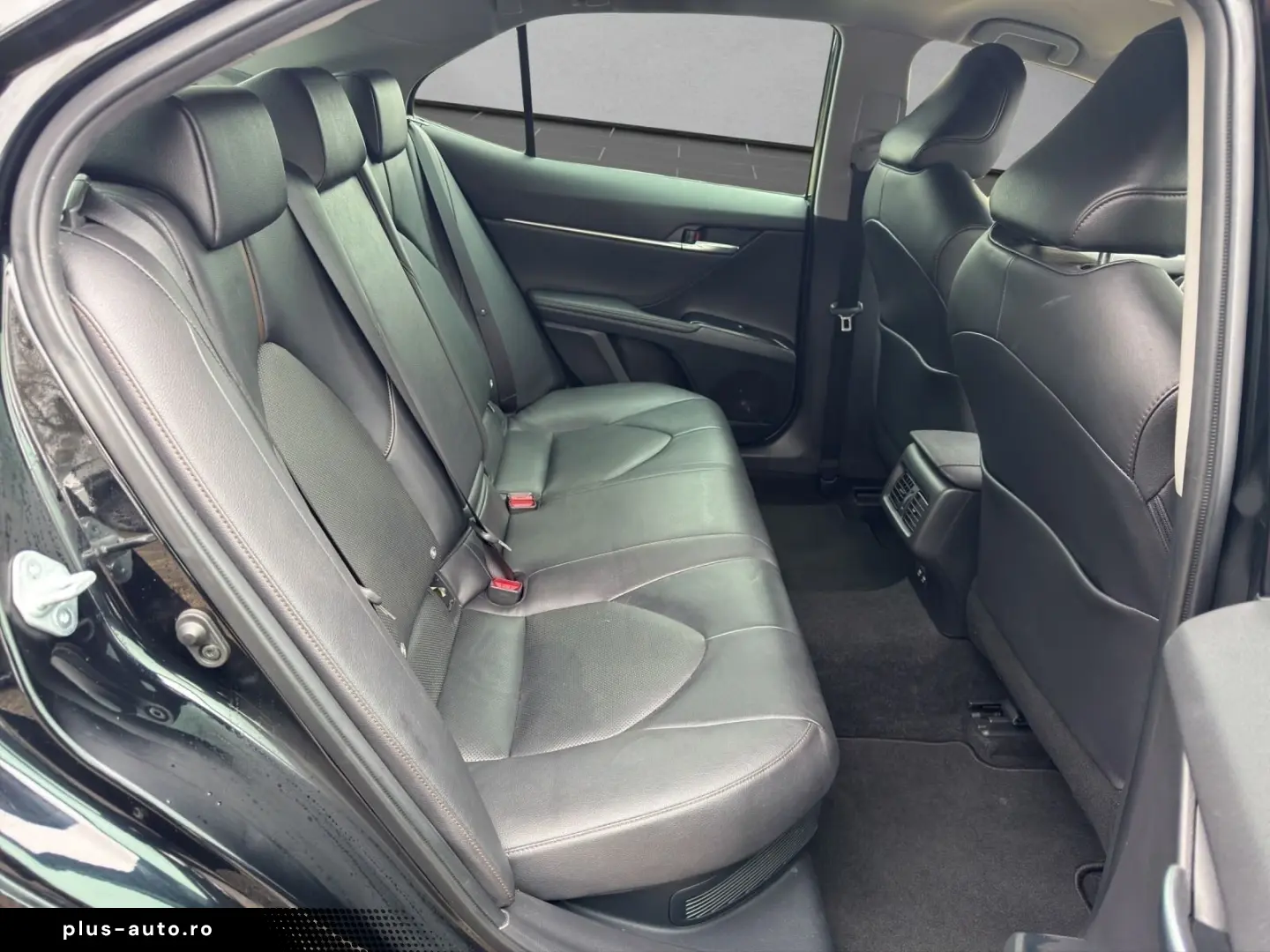 TOYOTA Camry HYBRID NAVI 15 JAHRE GARANTIE