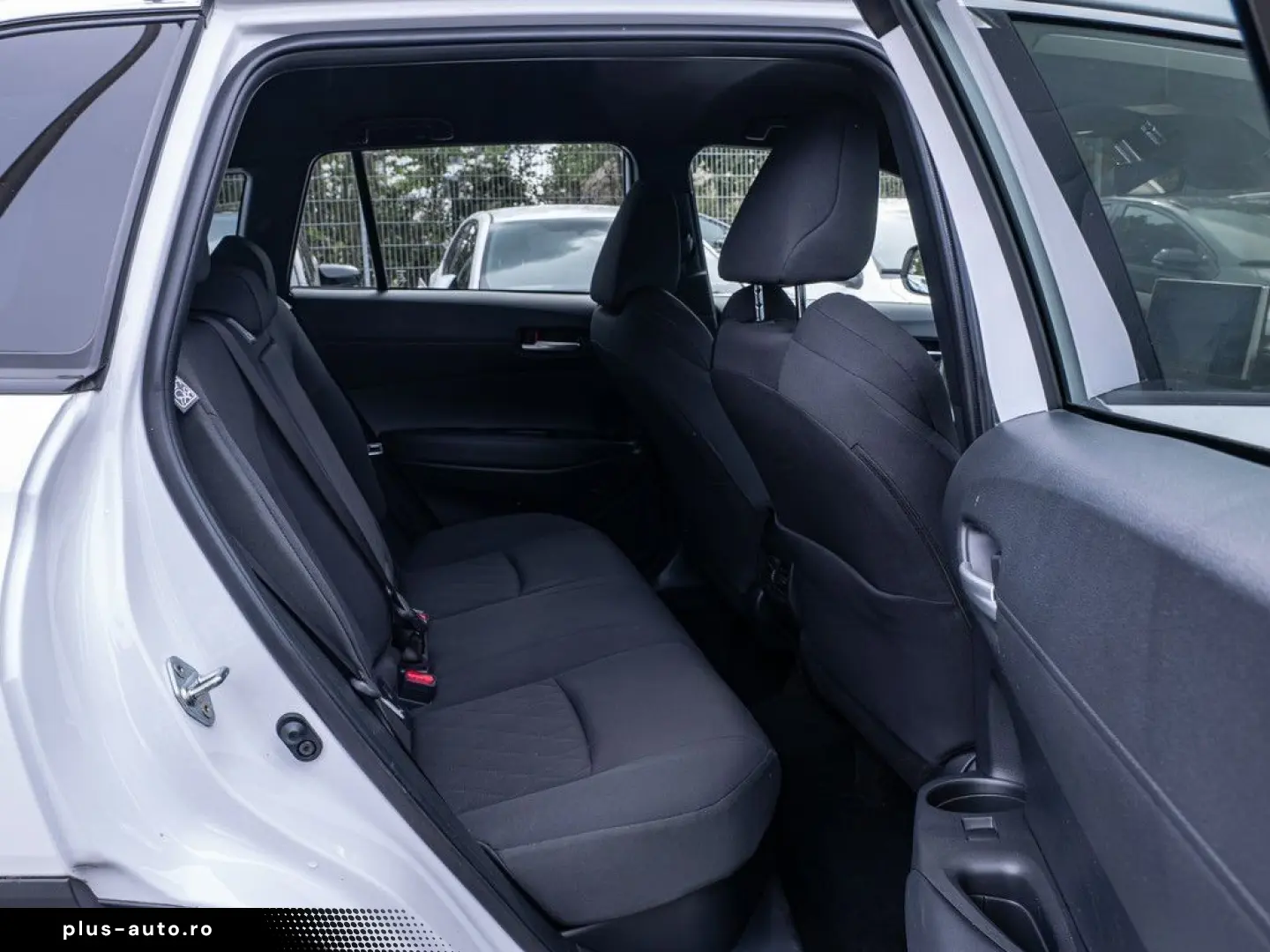 TOYOTA Corolla Cross FWD TeamD 1.8 Hybrid Team D KAMERA