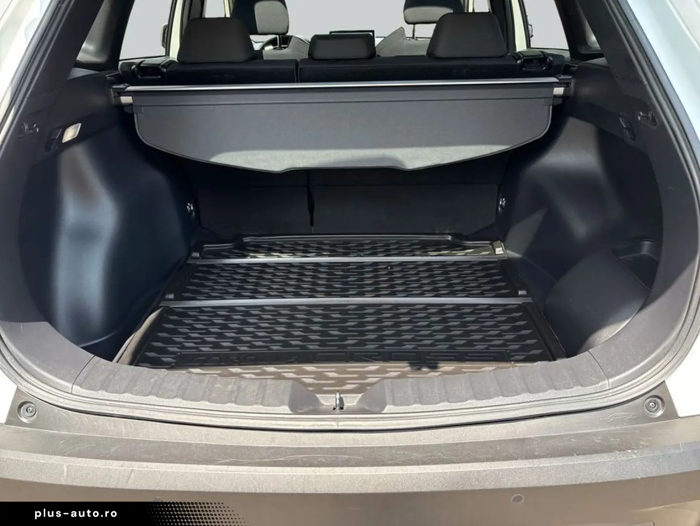 TOYOTA Corolla Cross Hybrid 2.0 VVT-i Team D   Panorama