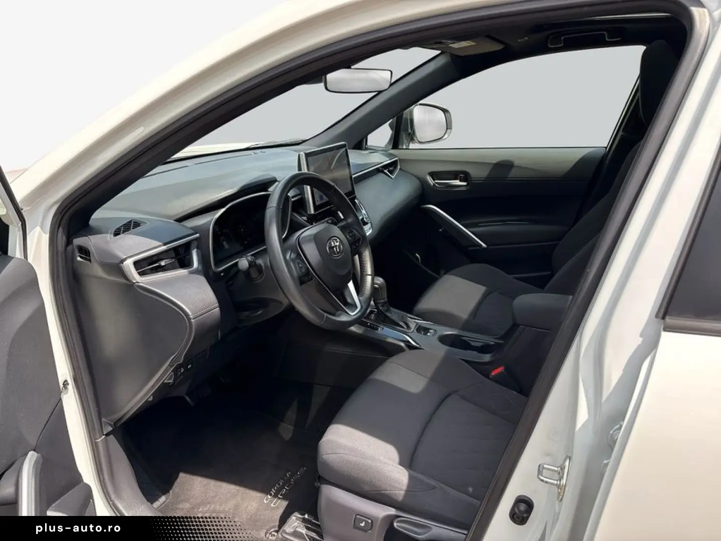 TOYOTA Corolla Cross Hybrid 2.0 VVT-i Team D   Panorama