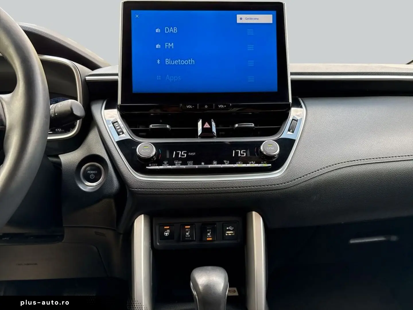 TOYOTA Corolla Cross Hybrid 2.0 VVT-i Team D   Panorama