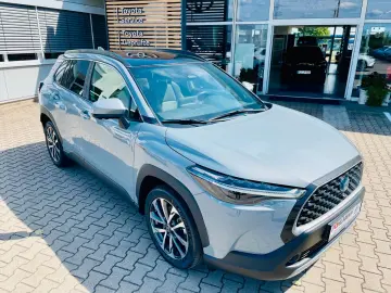 TOYOTA Corolla Cross 2.0 Hybrid Lounge DACH LEDER 360