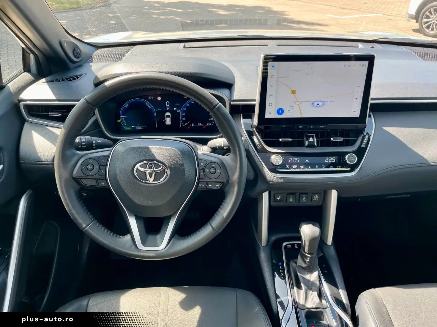 TOYOTA Corolla Cross 2.0 Hybrid Lounge DACH LEDER 360