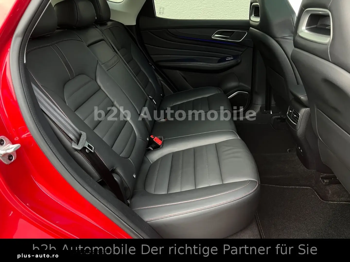 MG EHS Luxury PHEV