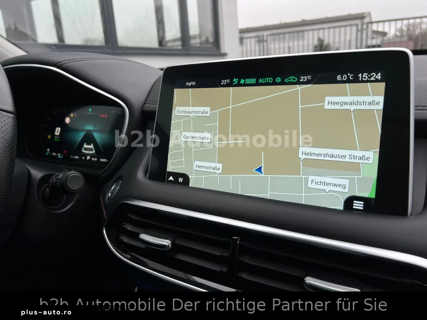 MG EHS Luxury PHEV