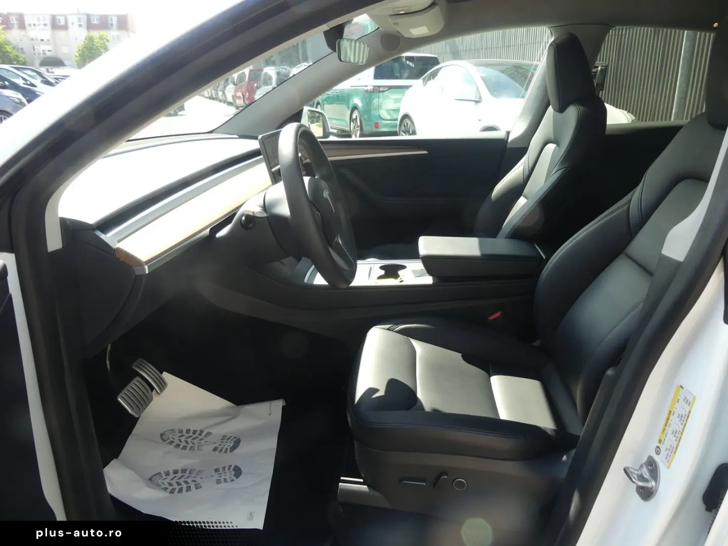 TESLA Model Y Performance Dual AWD PANO LED KAM AUTOPILOT